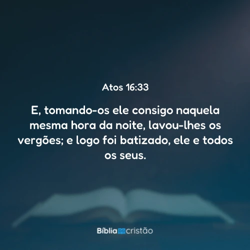 Atos 16:33